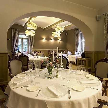 酒店 Ariston 奥帕提亚