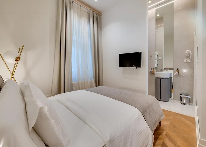 Ariston オパティヤ